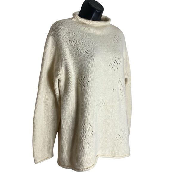 Vtg Jones New York Sweater Womens M Lambswool Angora Snowflake Roll Neck Cottage - Picture 4 of 13